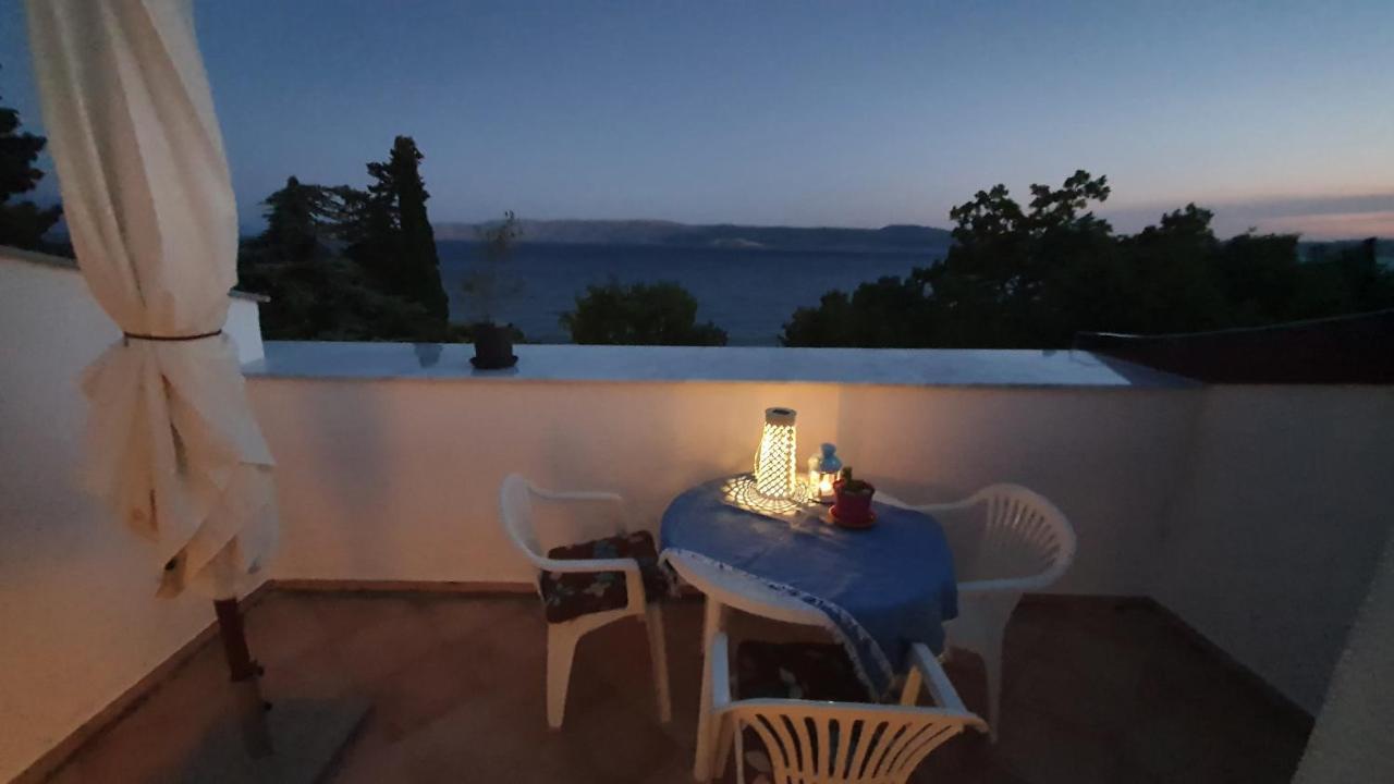 Sea Side 4* Apartma *